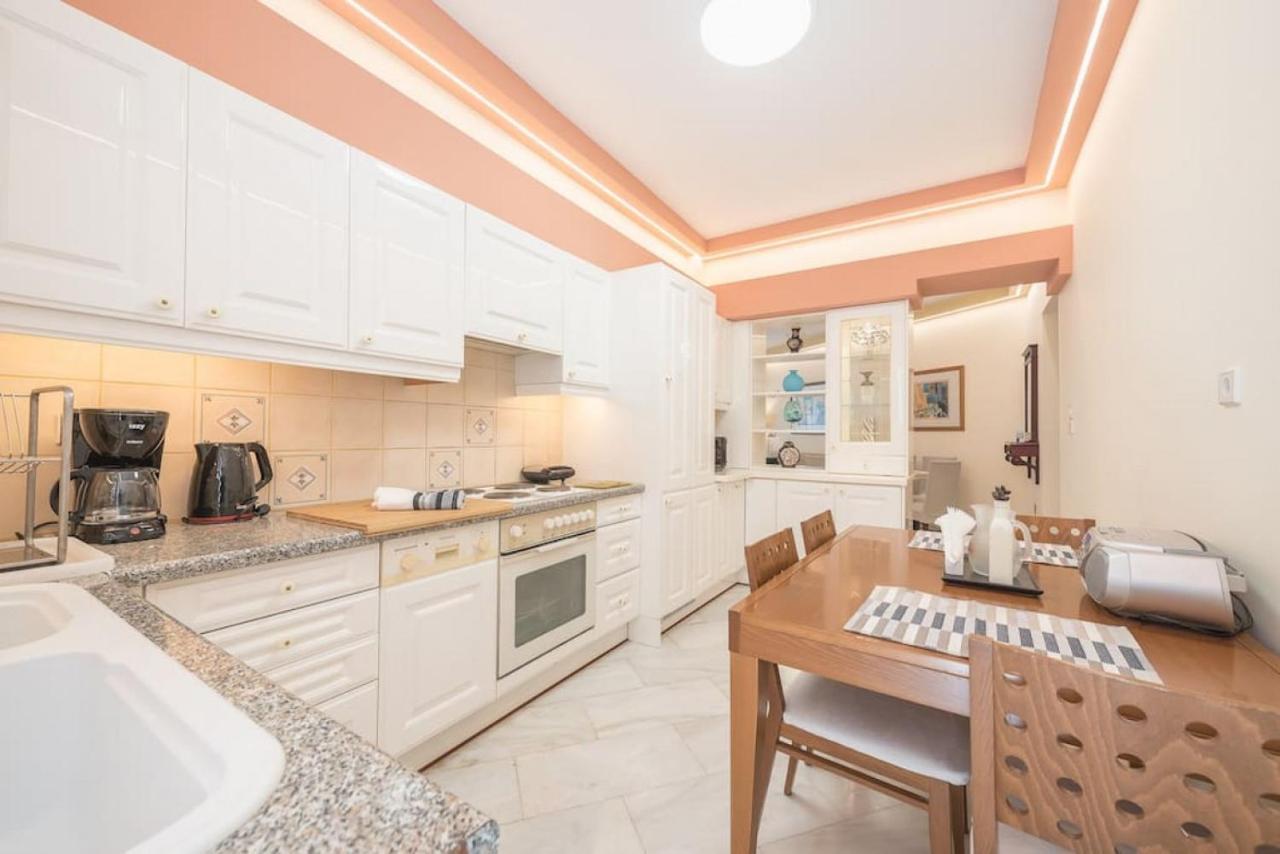 Central 3Br Apartment Next To Panormou Metro! Atina Dış mekan fotoğraf